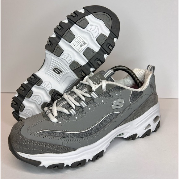 Women’s Skechers D’Lites Me Time Air Cooled Memory Foam Grey Sz 9.5 Wide NWOB - Picture 1 of 14